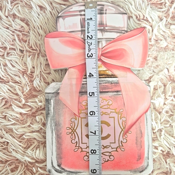🎀NWT Chanel Art Decor - Picture 6 of 7